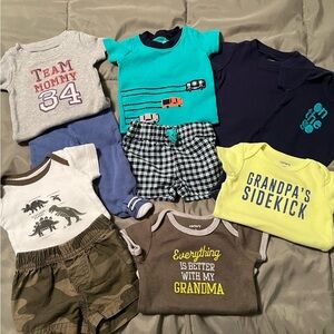 Super Cute Carter’s Newborn Outfits *Make an Offer*
